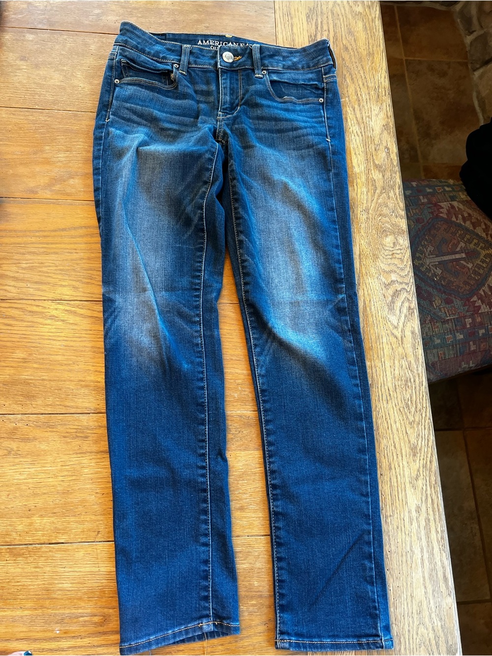 American Eagle Outfitters Women's Blue Straight-Leg Jeans
